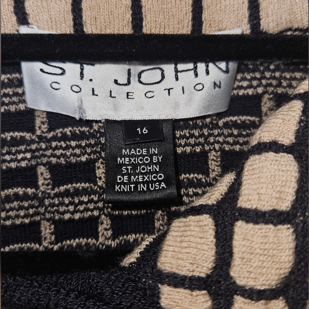 St. John Collection Wool Blend Quiltrd Knit Jacket, Size 16, EUC - Picture 6 of 9
